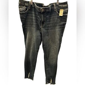 M Jeans By Maurices Mid Fit Lightly Distressed Jeans raw hem‎ Sz 14 Regular